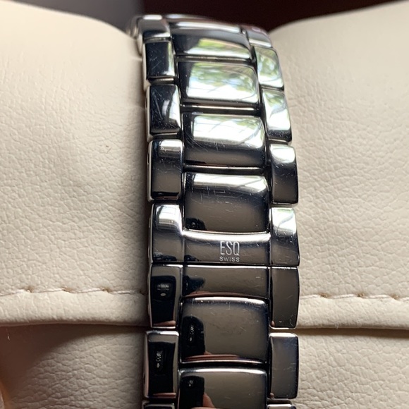 ESQ Swiss watch - Picture 3 of 9